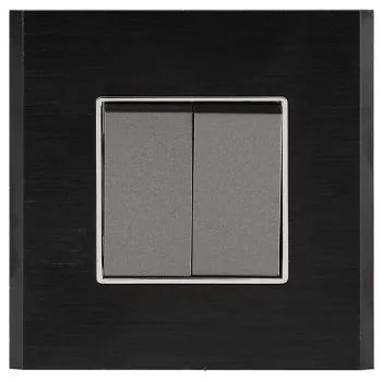 Crabtree Signia Grande Raven Black Glass Outer Plate