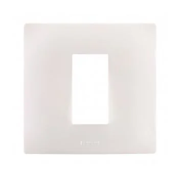 Legrand Lyncus Plate White